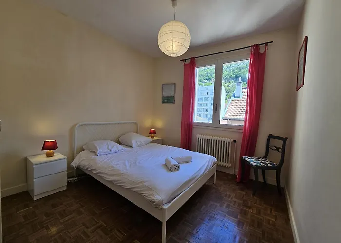 Appartement Esplanade - Vue Vercors, Confort, Parking *